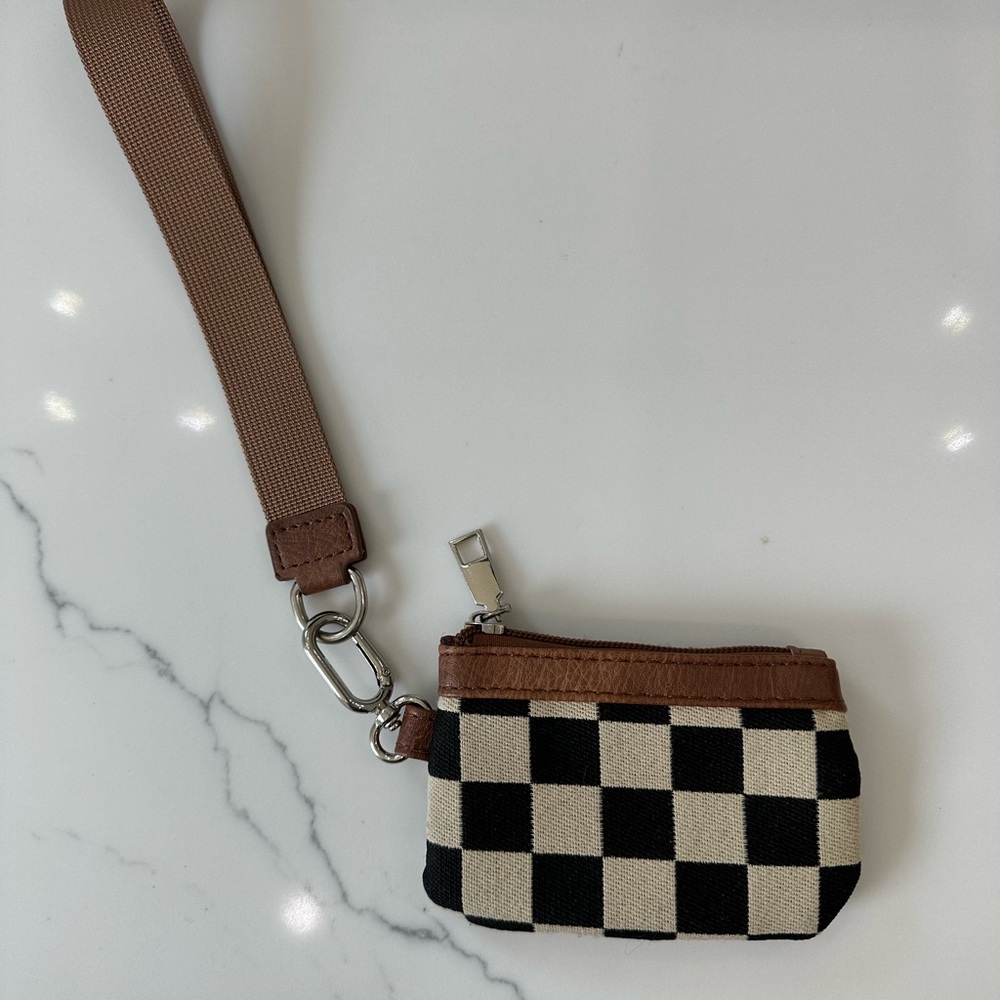 Checkered Black and Brown Wristlet